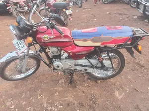 Simba UG Boss+ 100cc 2023 Red