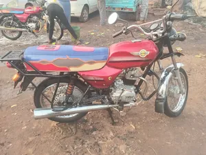 Simba UG Boss+ 100cc 2023 Red