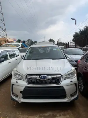 Photo - Subaru Forester 2013 White