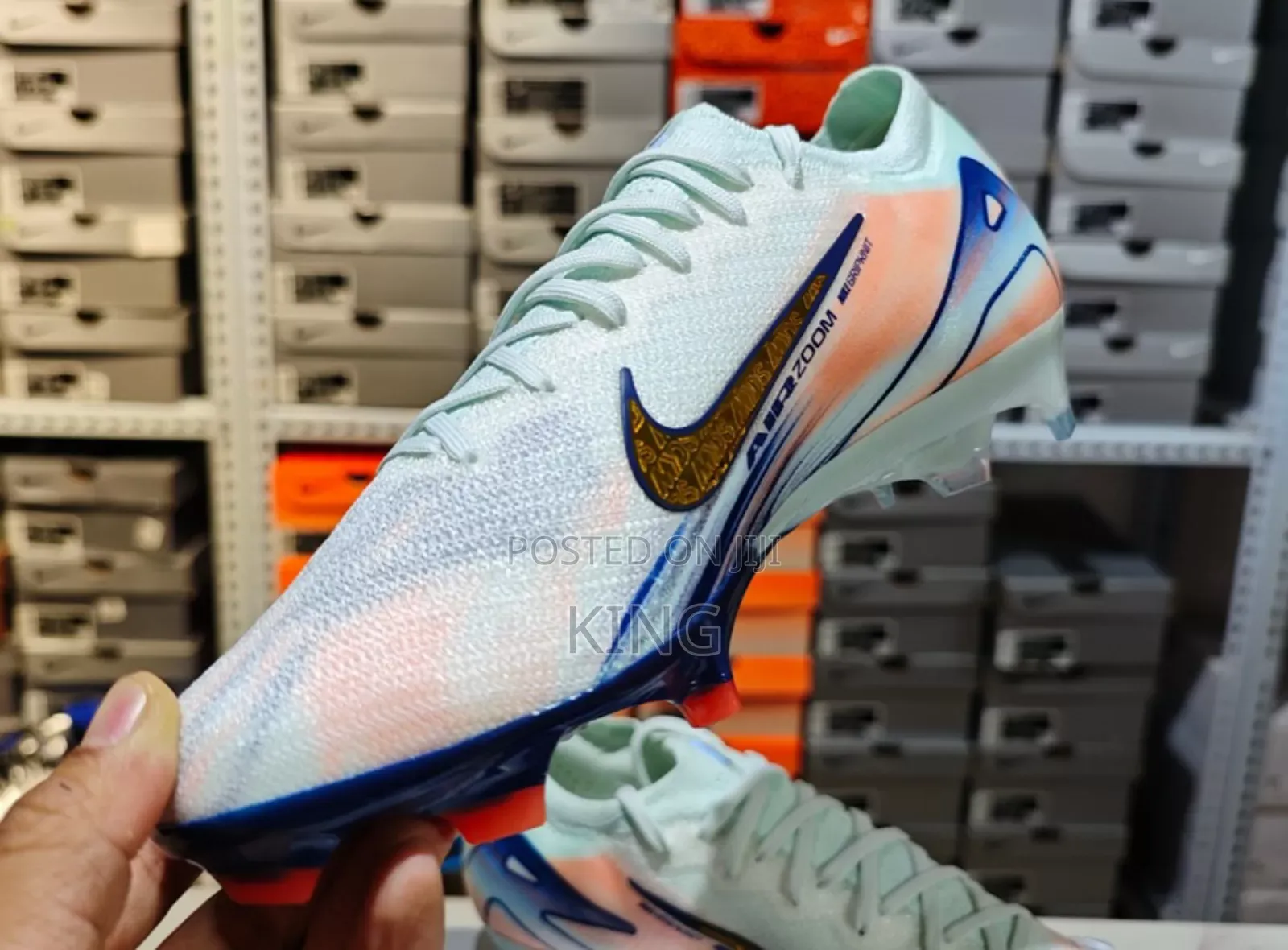 Quality Nike Zoom Vapor 16 Football Boots. Mercurial