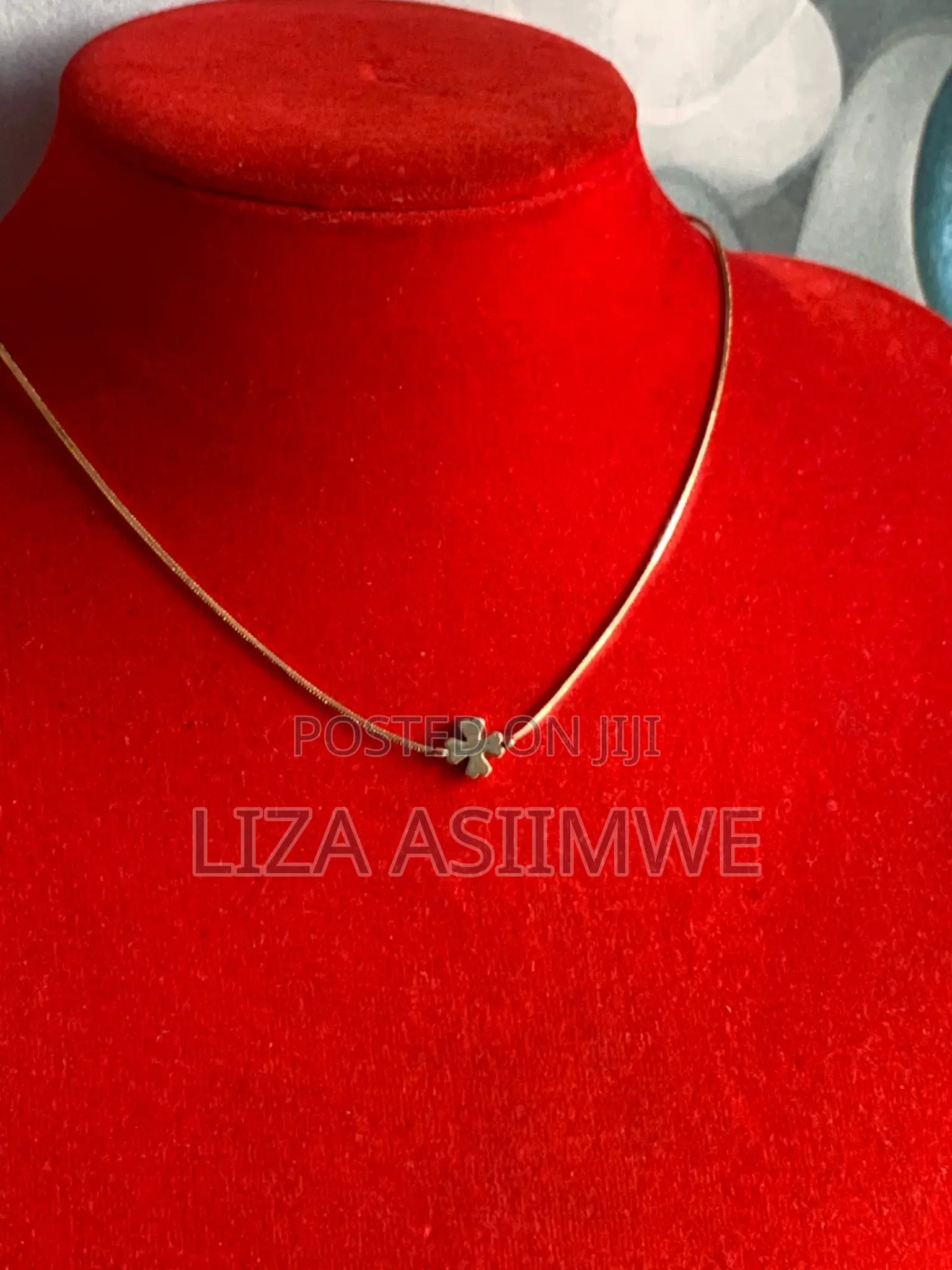 Gold Clover Pendant Necklace