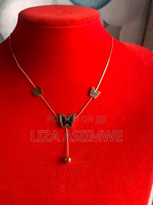 Trendy Black Butterfly Necklace
