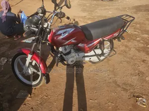 Bajaj CT 110X 2023 Red