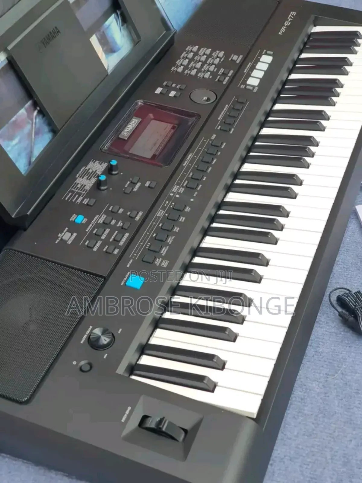 Original Version YAMAHA PSR E473 Electronic Keyboard Piano.
