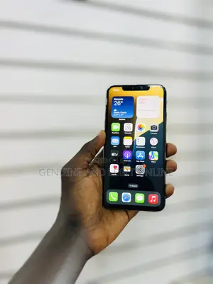 Photo - Apple iPhone 11 Pro Max 256 GB Black