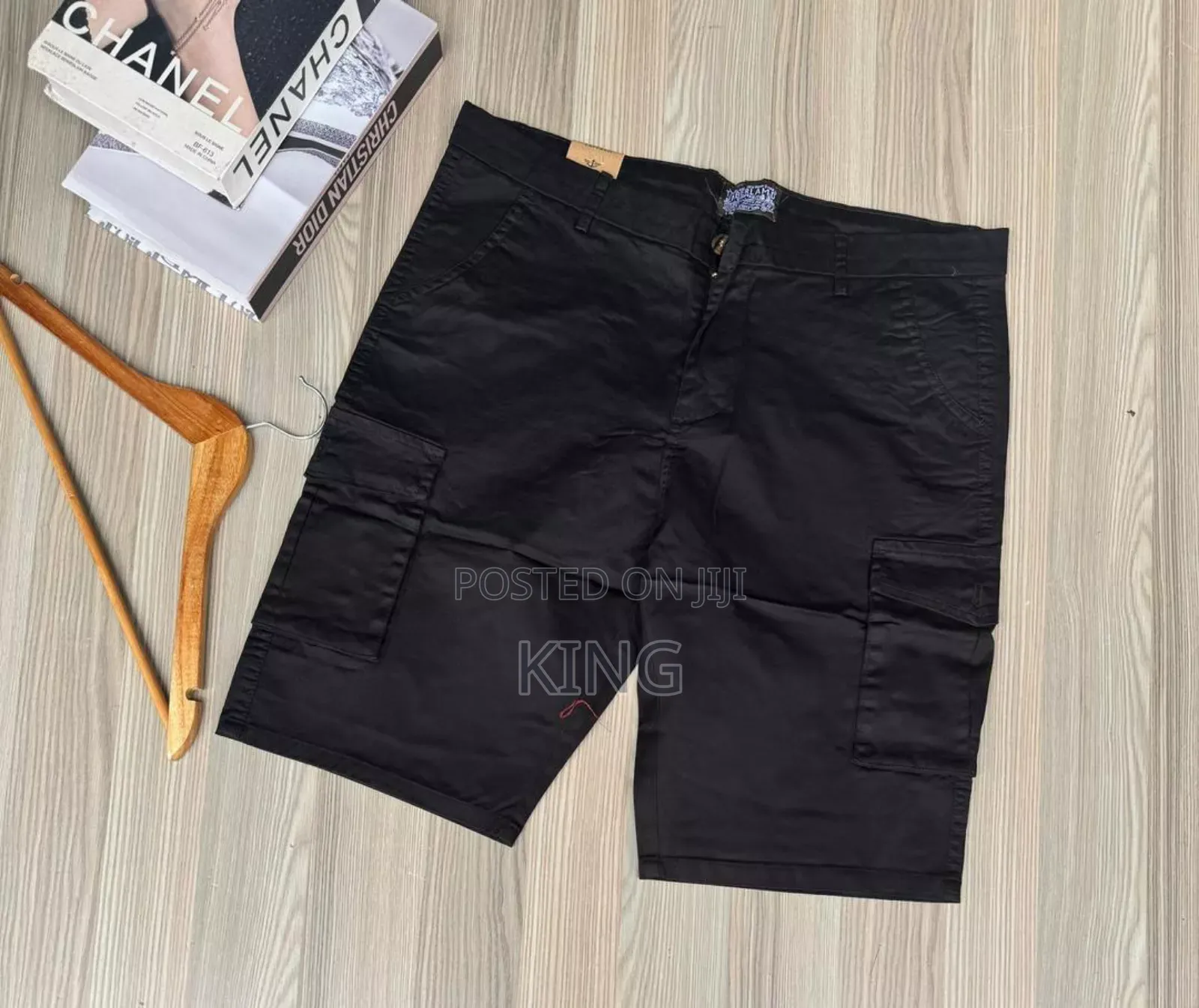 Noble Short Kaki. Cargo Shorts