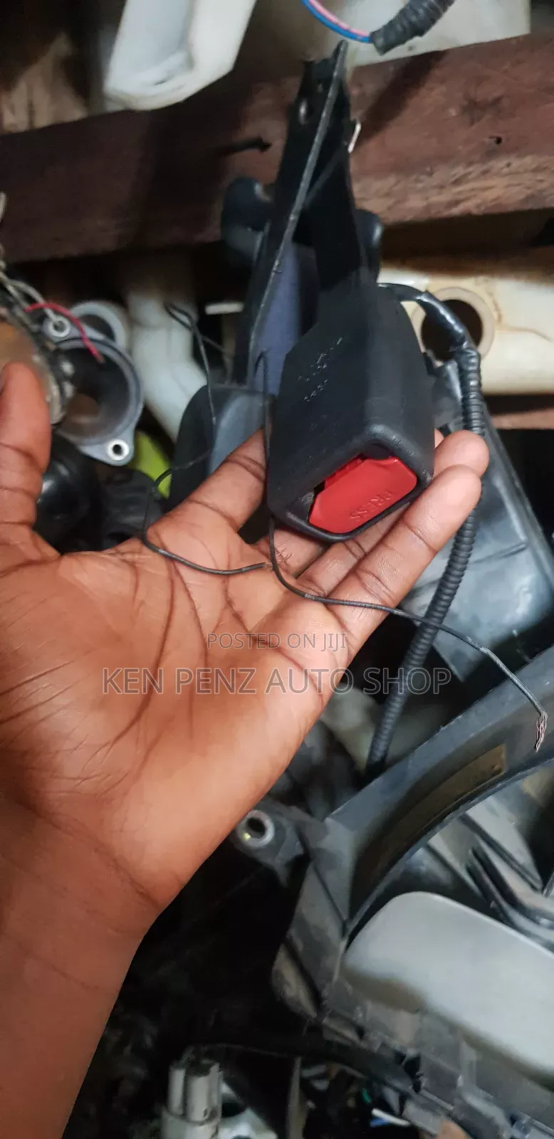 Seat Belt Locks for All Cars