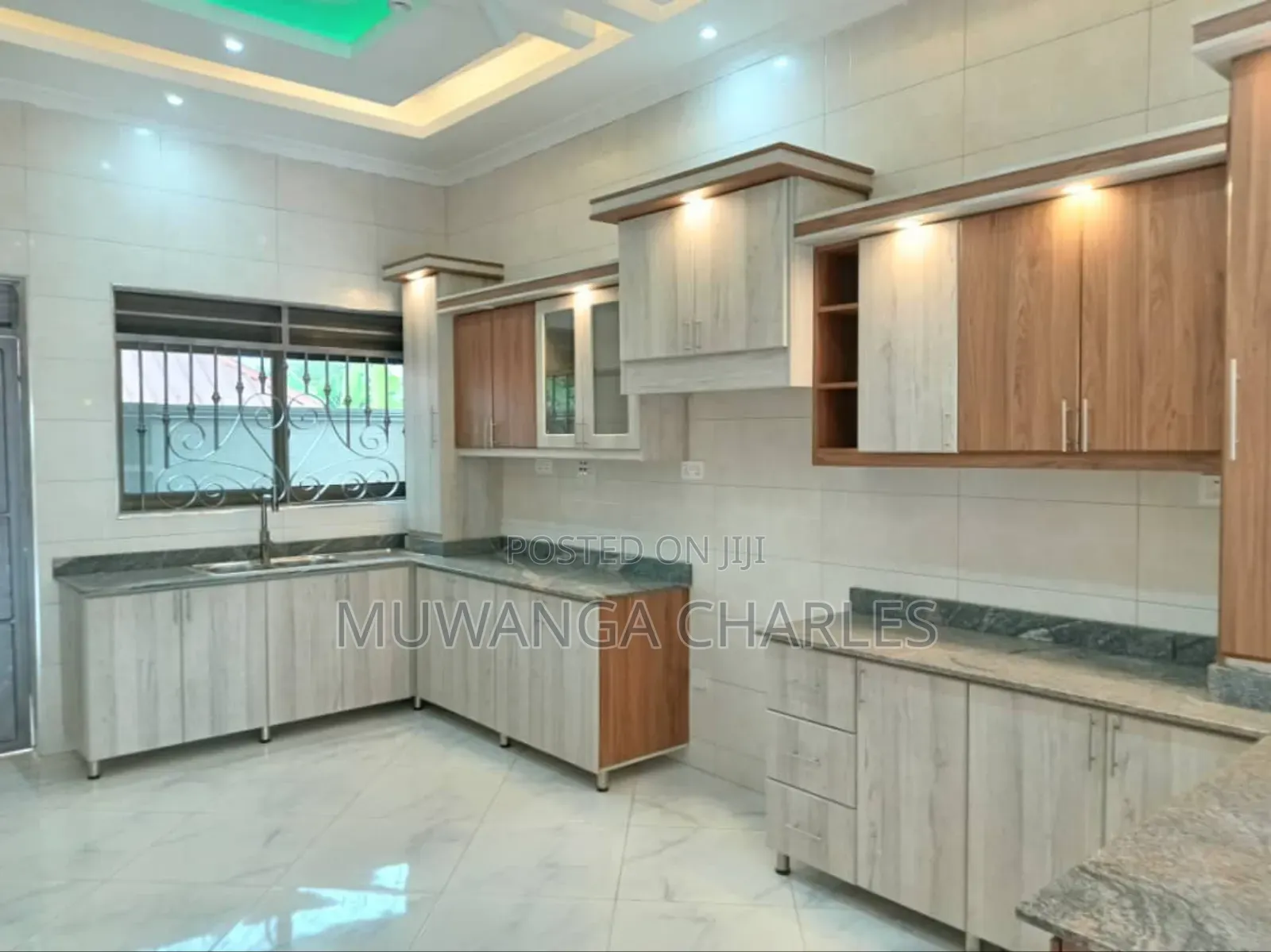 4bdrm Bungalow in Fs Properties Ltd, Kira for sale
