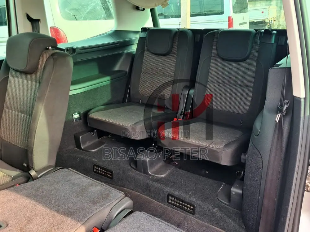 Volkswagen Sharan 2010 Silver