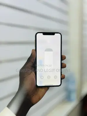 Photo - Apple iPhone 11 Pro Max 256 GB Rose Gold