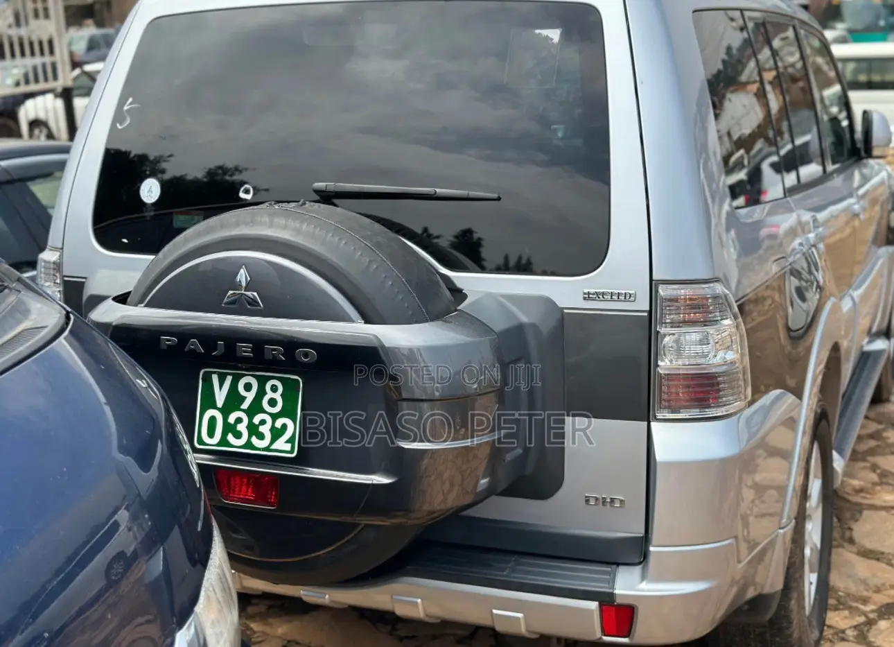 Mitsubishi Pajero 3.2 Di-Dc GLS 2011 Silver