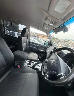Mitsubishi Pajero 3.2 Di-Dc GLS 2011 Silver