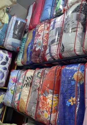 Bed Cover With 4pcs