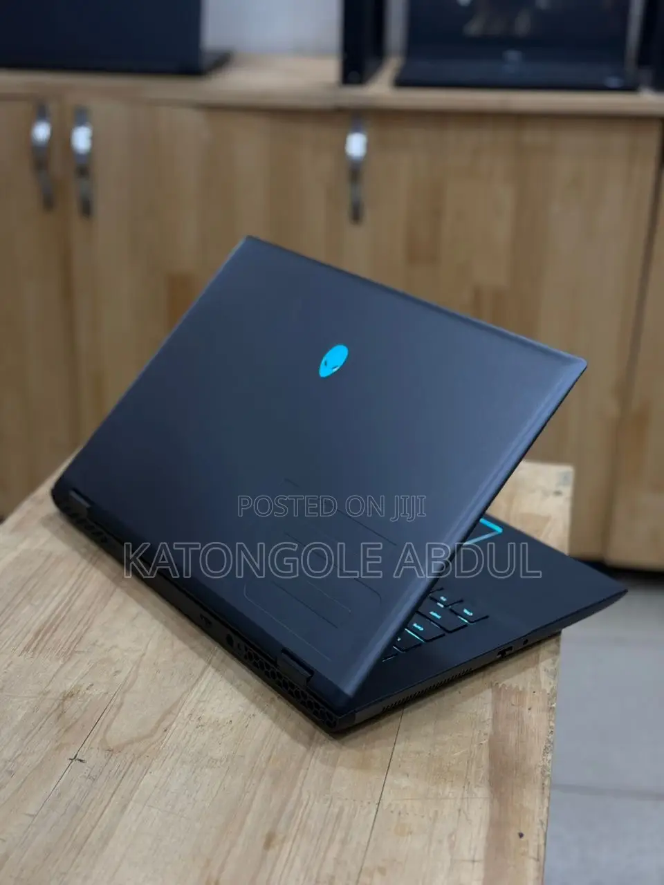 New Laptop Dell Alienware M16 R2 32GB Intel Core Ultra 7 SSD 1T