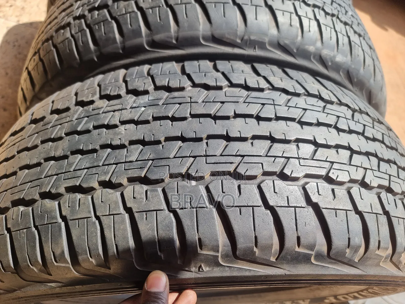 265/60r18 Dunlop Tires Good Condition.