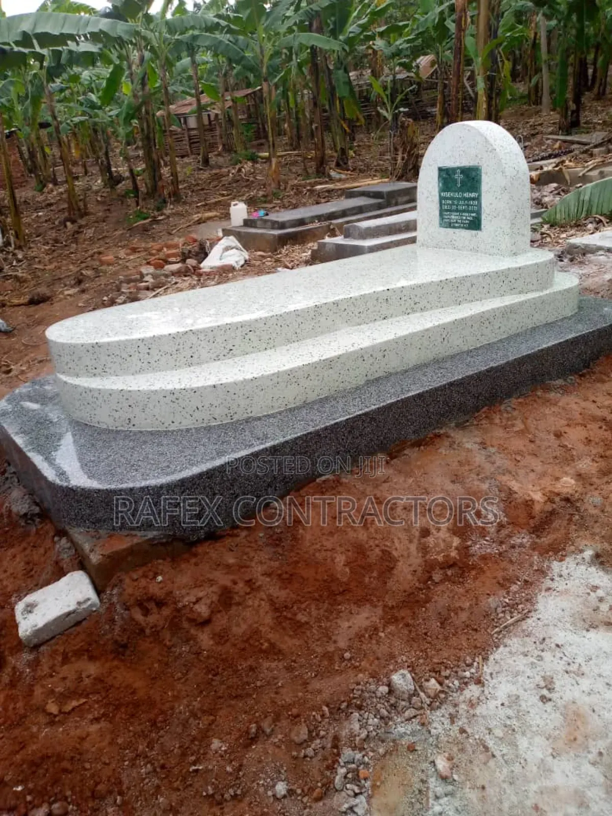 Grave Construction and Designers