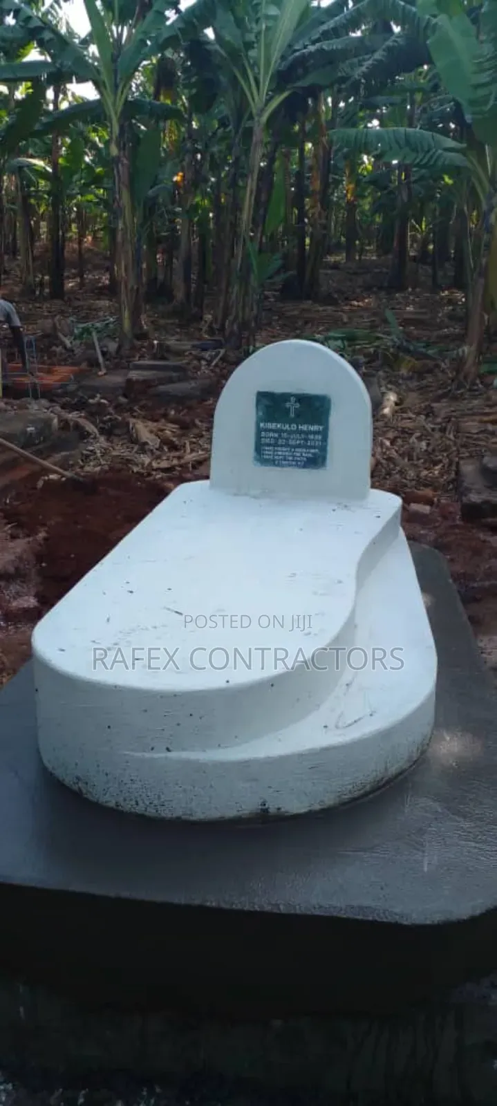 Grave Construction and Designers