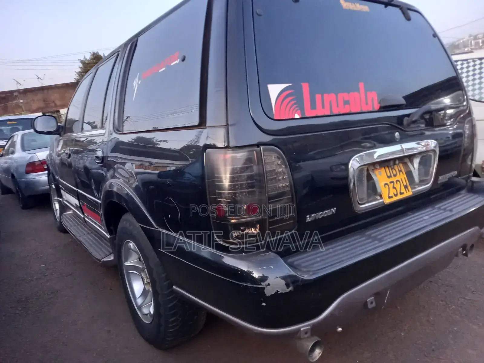 Lincoln Navigator Ultimate 2005 Black