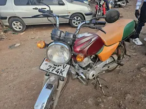 Bajaj Boxer 2022 Red