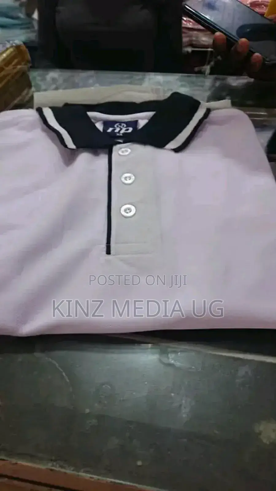 Collar T-Shirts Good for Embroidery