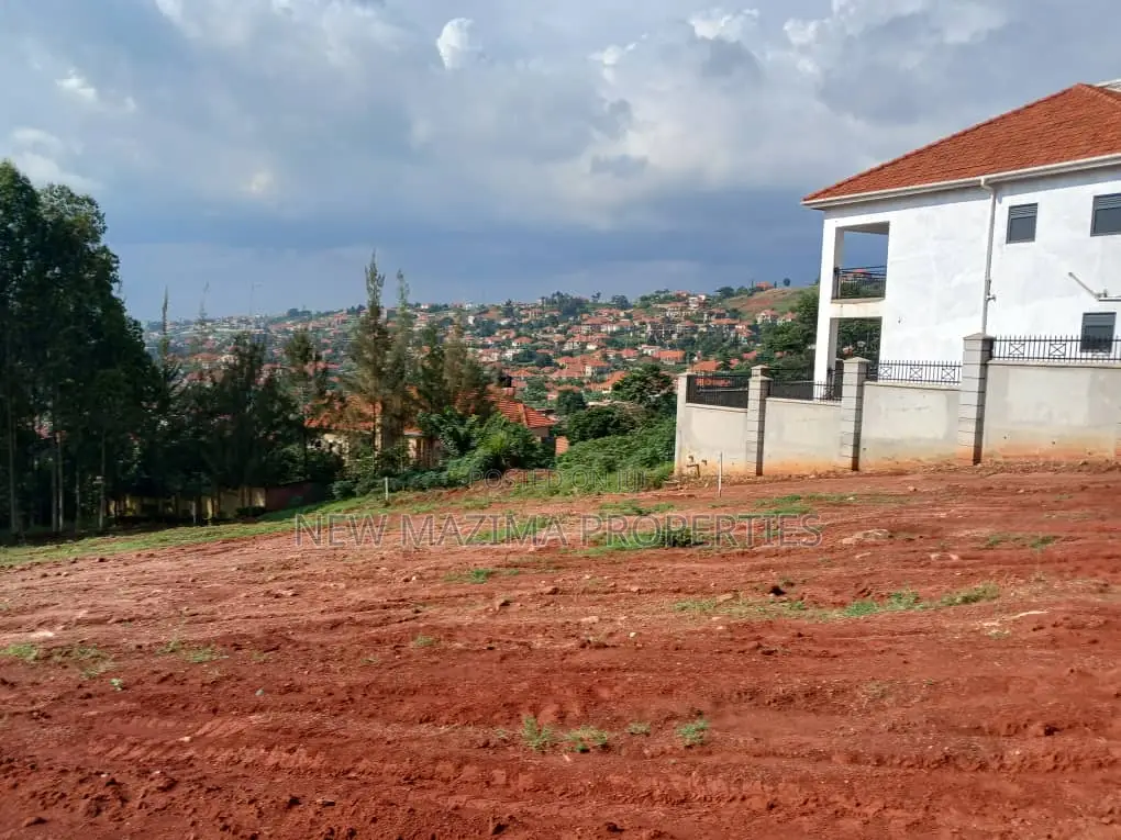 New Classic Estate in Heart of Bwebajja Akhright City