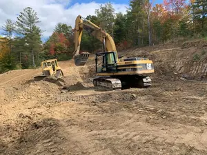 On Solid Ground: Expert Grading Solutions