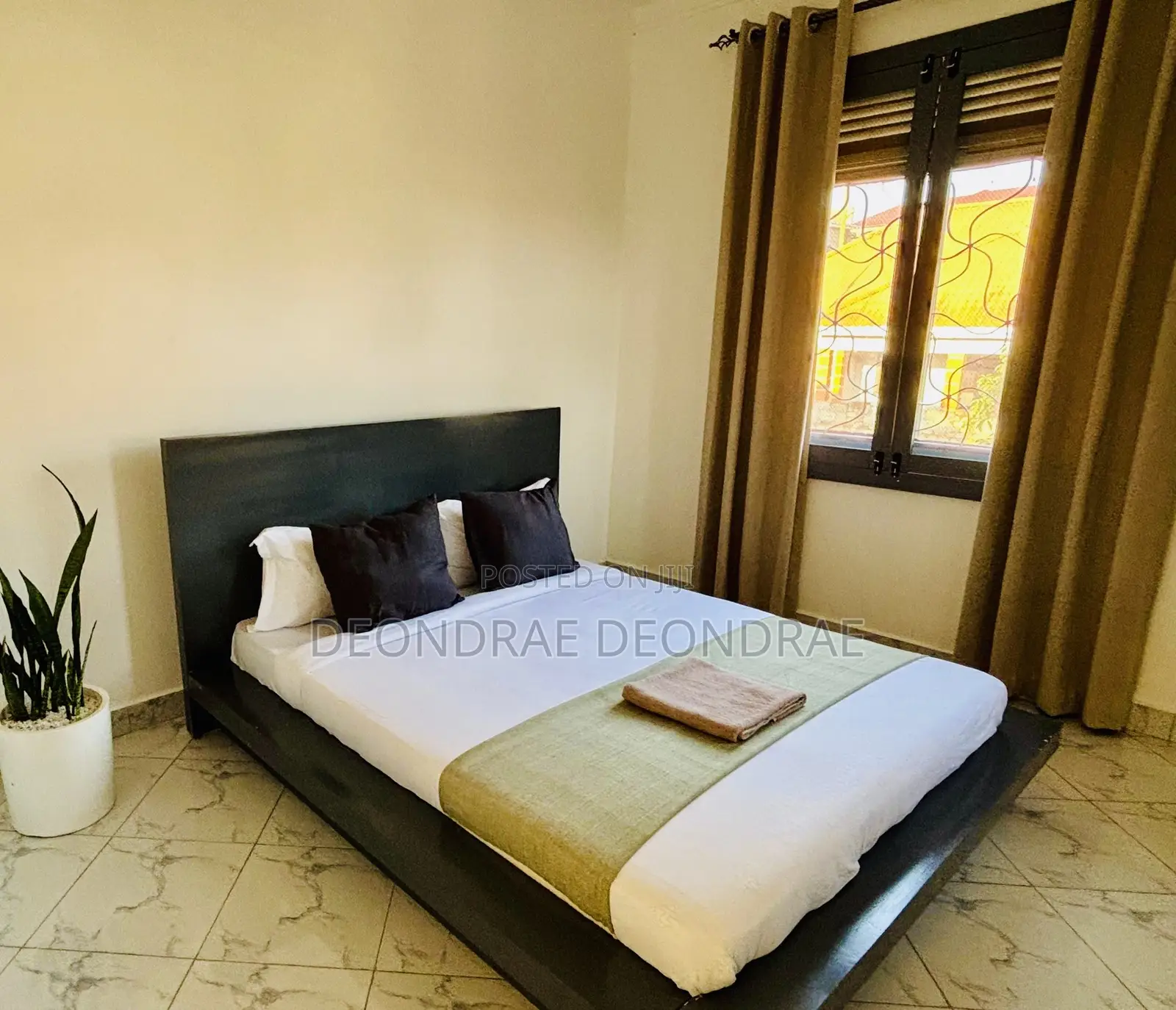 14bdrm Block of Flats in Katabi for sale