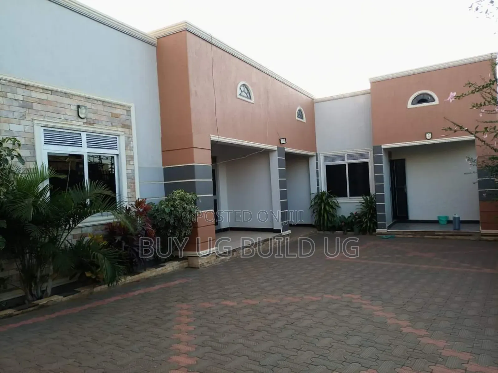 2bdrm House in Namugongo, Central Division for rent