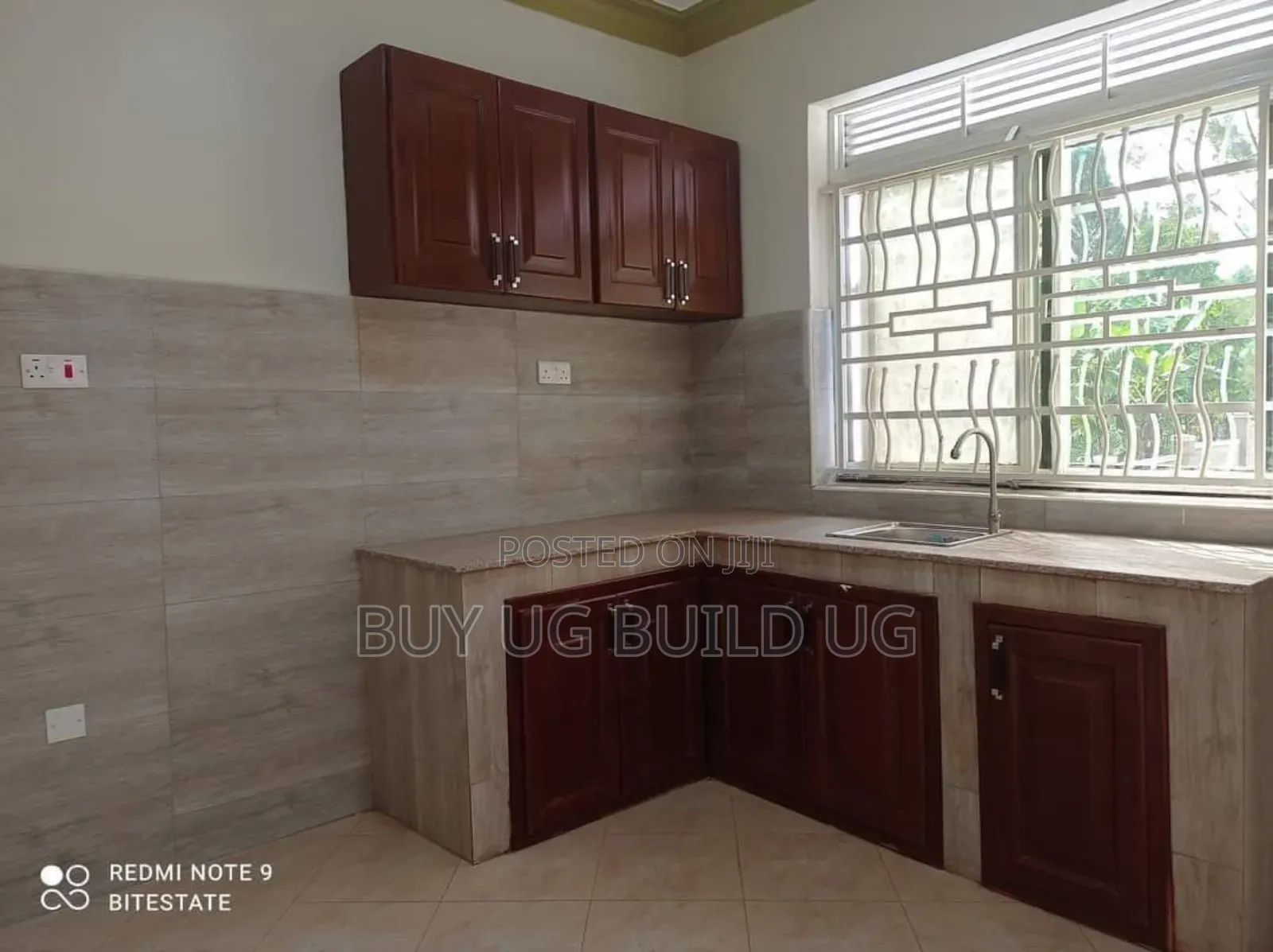 2bdrm Apartment in Kira for rent