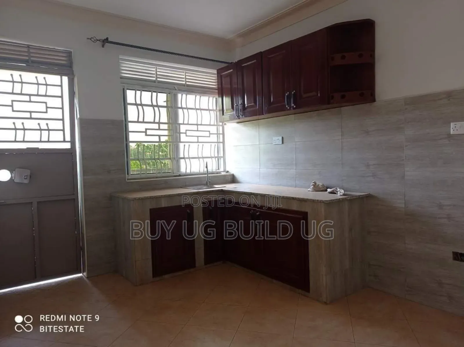 2bdrm Apartment in Kira for rent