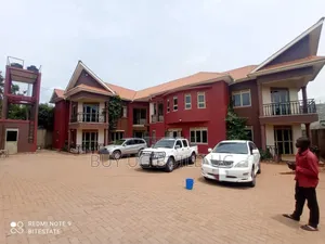 Furnished 3bdrm Duplex in Kira for rent