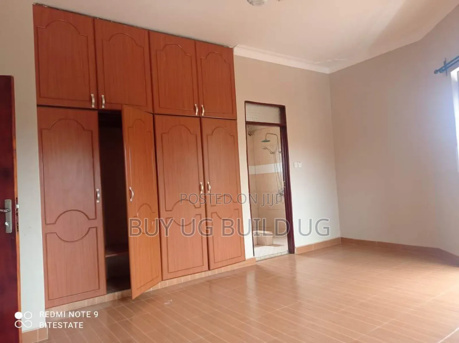 Furnished 3bdrm Duplex in Kira for rent