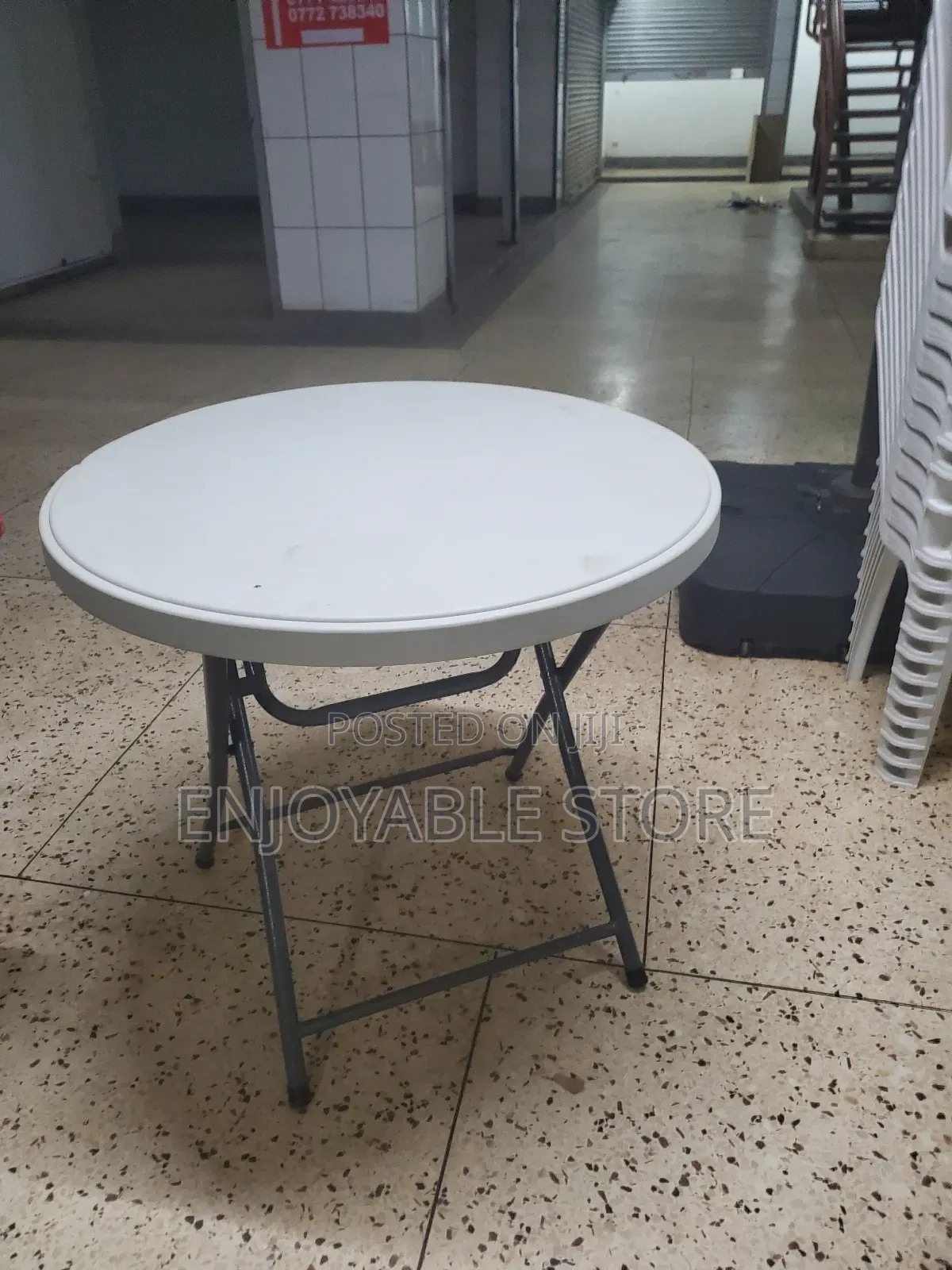 Outdoor Plastic Table*Hotel,Garden,Restaurant/Bar