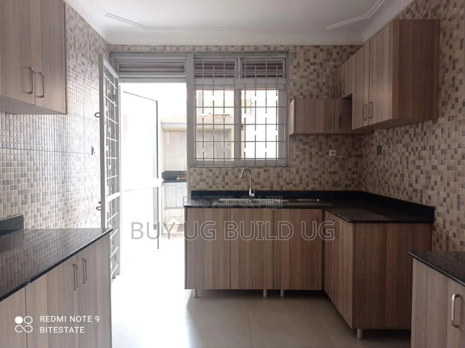 3bdrm Duplex in Najjera, Central Division for rent