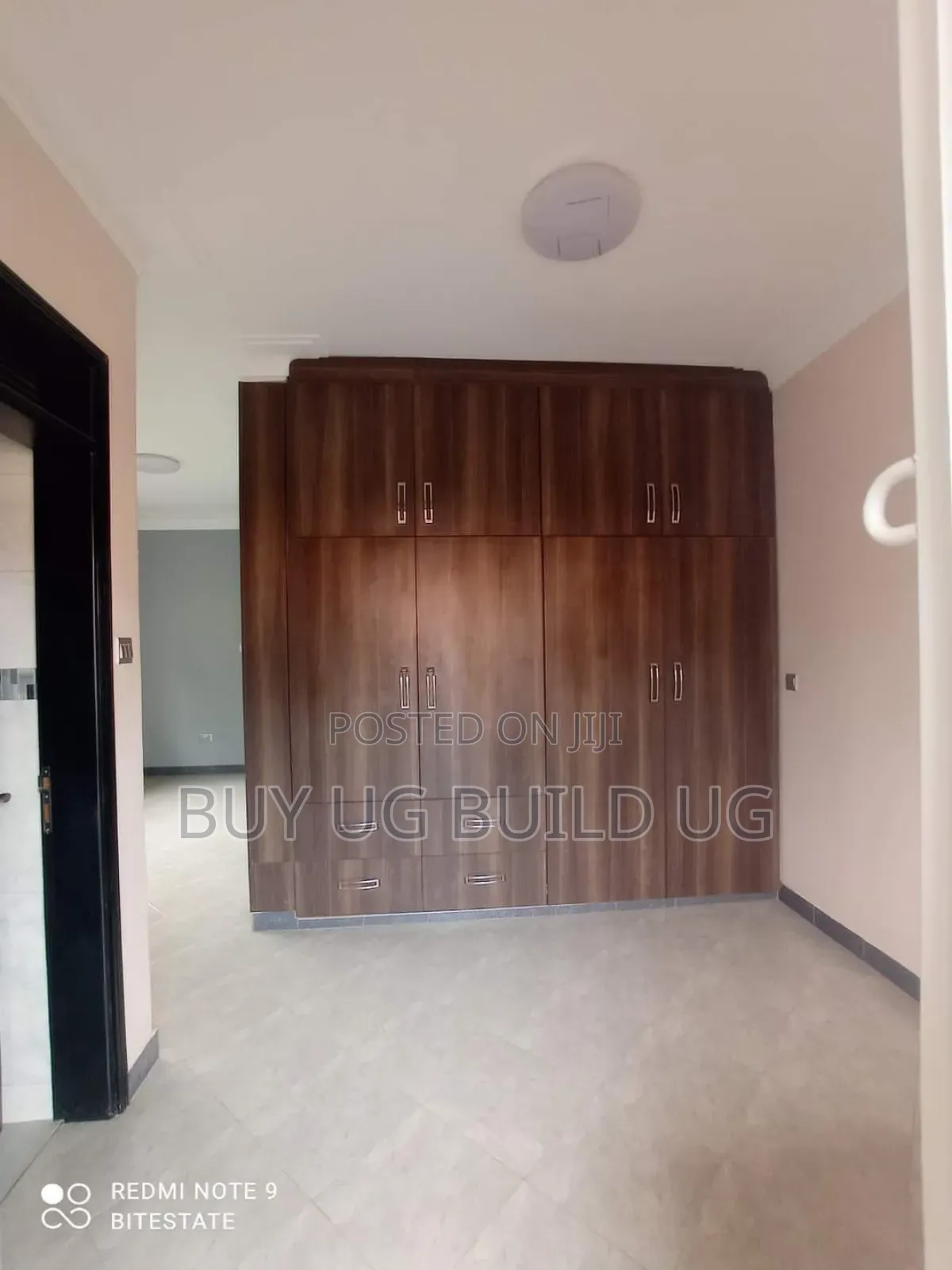 3bdrm Duplex in Najjera, Central Division for rent