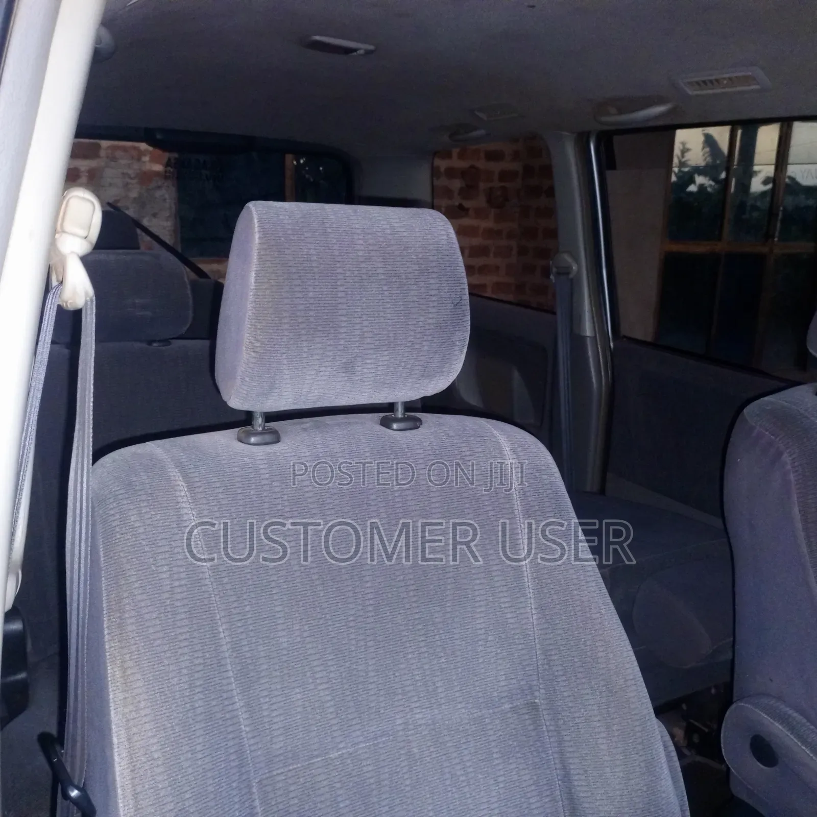 Toyota Noah 2002 Silver