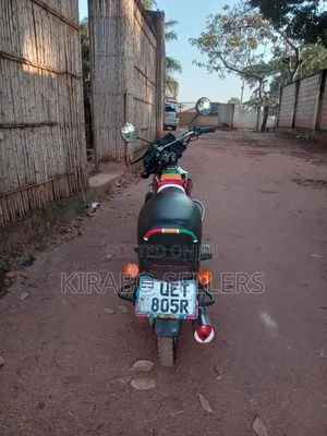 Bajaj Boxer 100 2023 Red