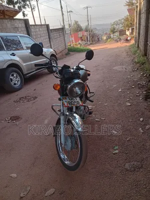 Bajaj Boxer 100 2023 Red
