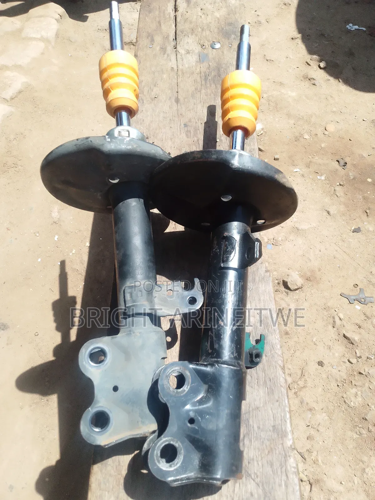 Front Shock Absorbers for Toyota Premio