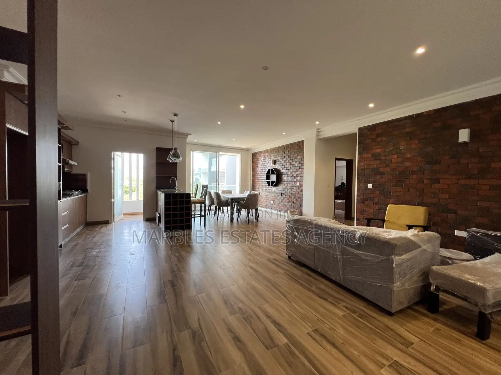 Furnished 2bdrm Apartment in Primerose, Central Division for rent