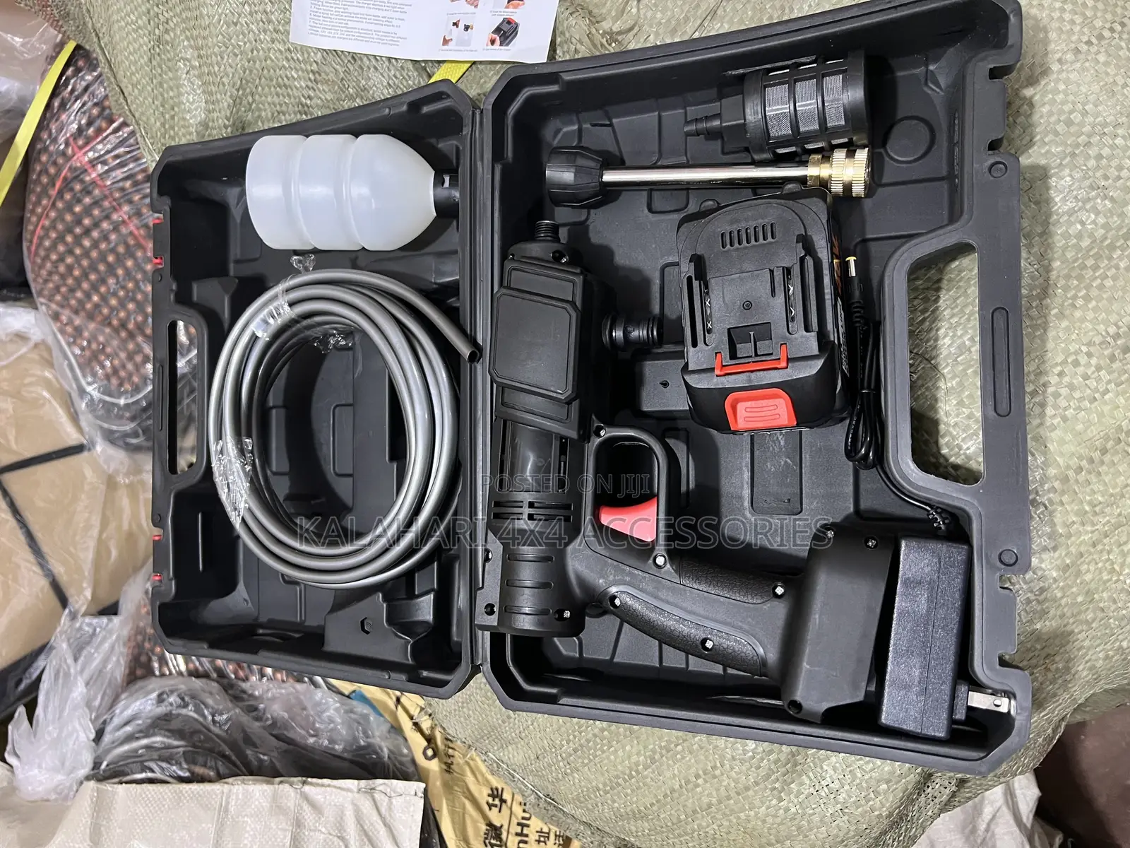 Home Use Rechargeable Car Washing Machine.