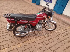 Bajaj Boxer BM100ES 2023 Red