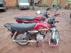TVS XL 100 2022 Red