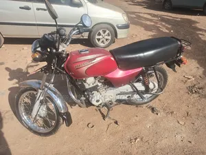 Bajaj Boxer 2023 Red