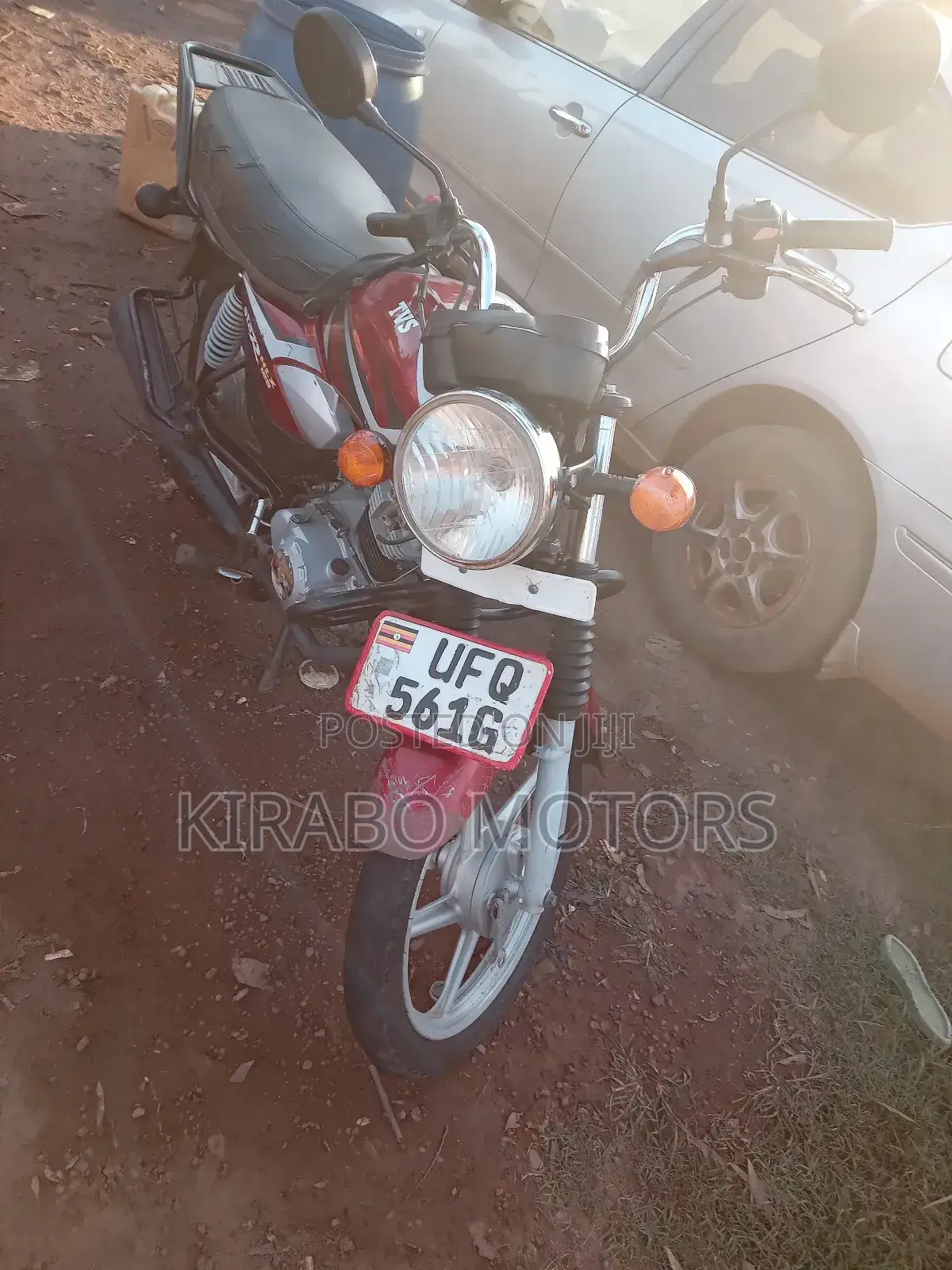 TVS HLX 125 2023 Red