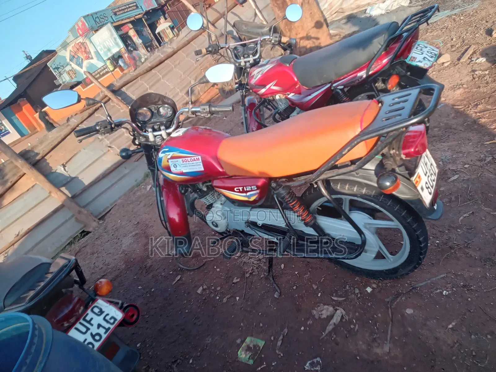 Bajaj CT 110X 2023 Red