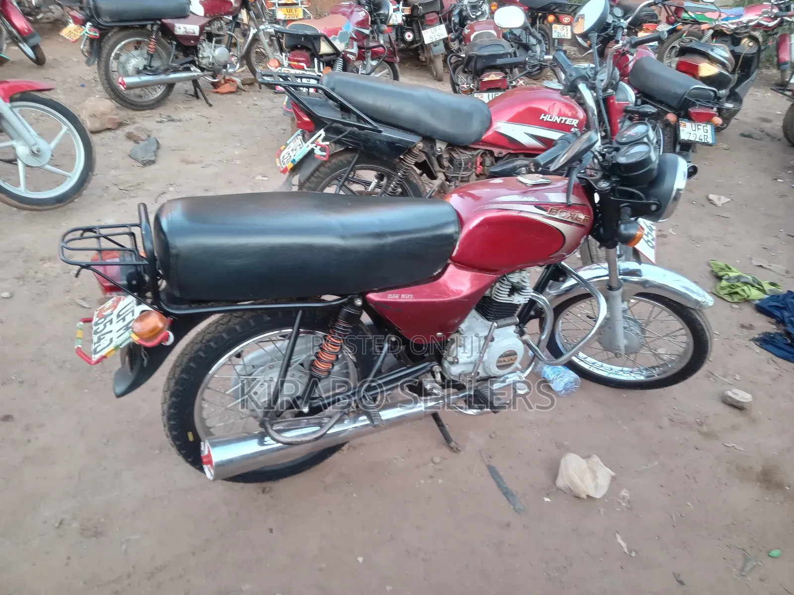 Bajaj Boxer 100 2023 Red