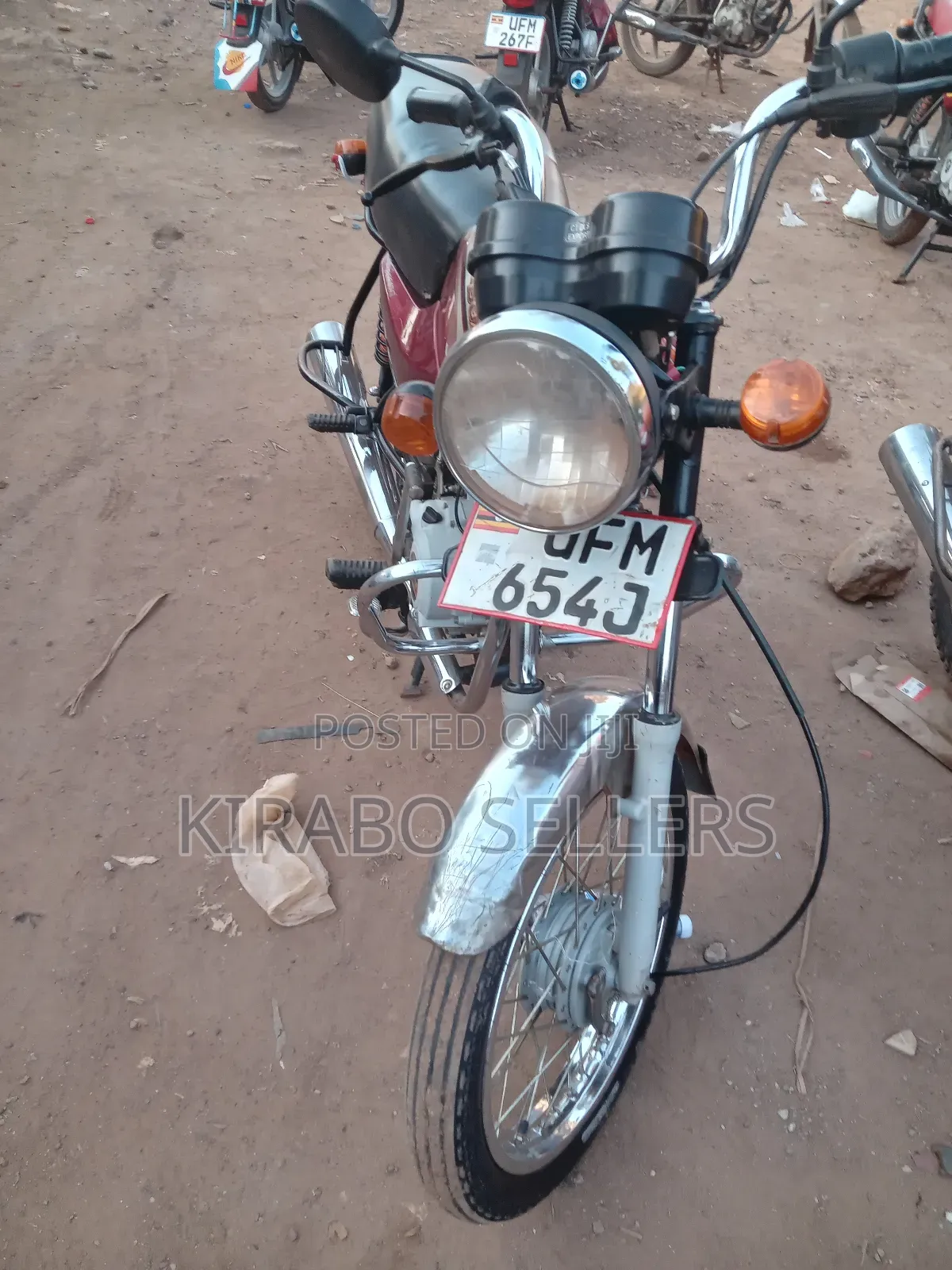 Bajaj Boxer 100 2023 Red