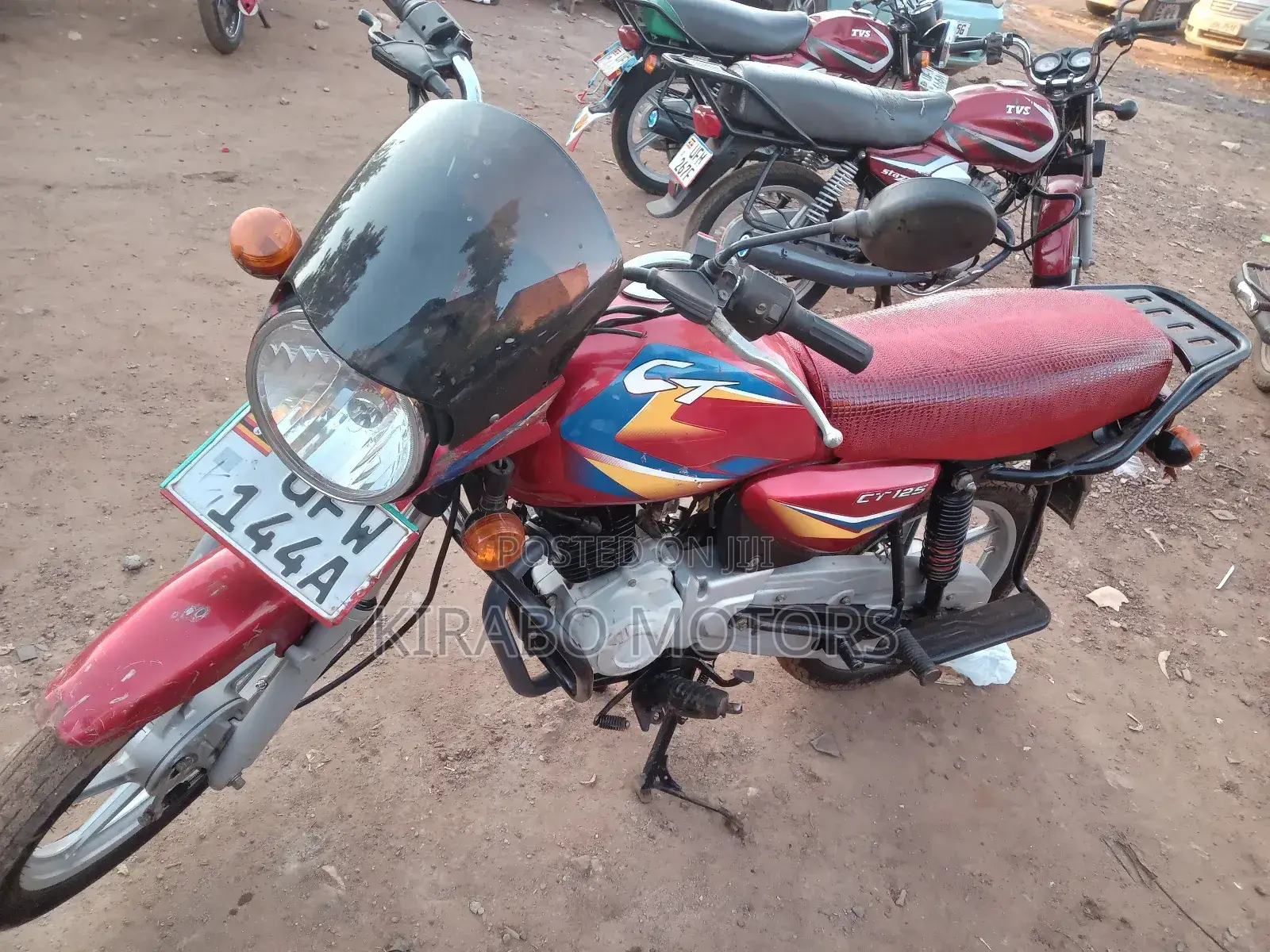 Bajaj CT 110X 2023 Red