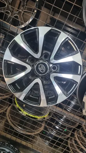 Landcruiser Rim 17 Original Silver(5 Holes)